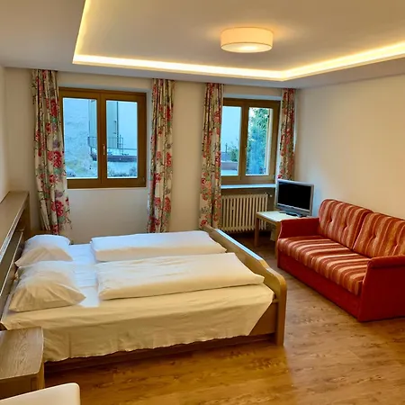 Hotel Goldenes Kreuz 3*
