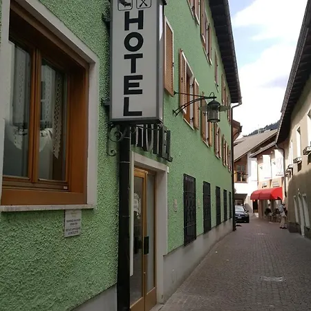 Goldenes Kreuz