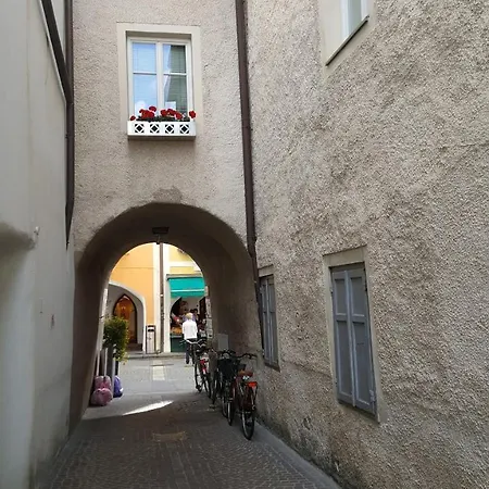 Goldenes Kreuz Hotel 3*